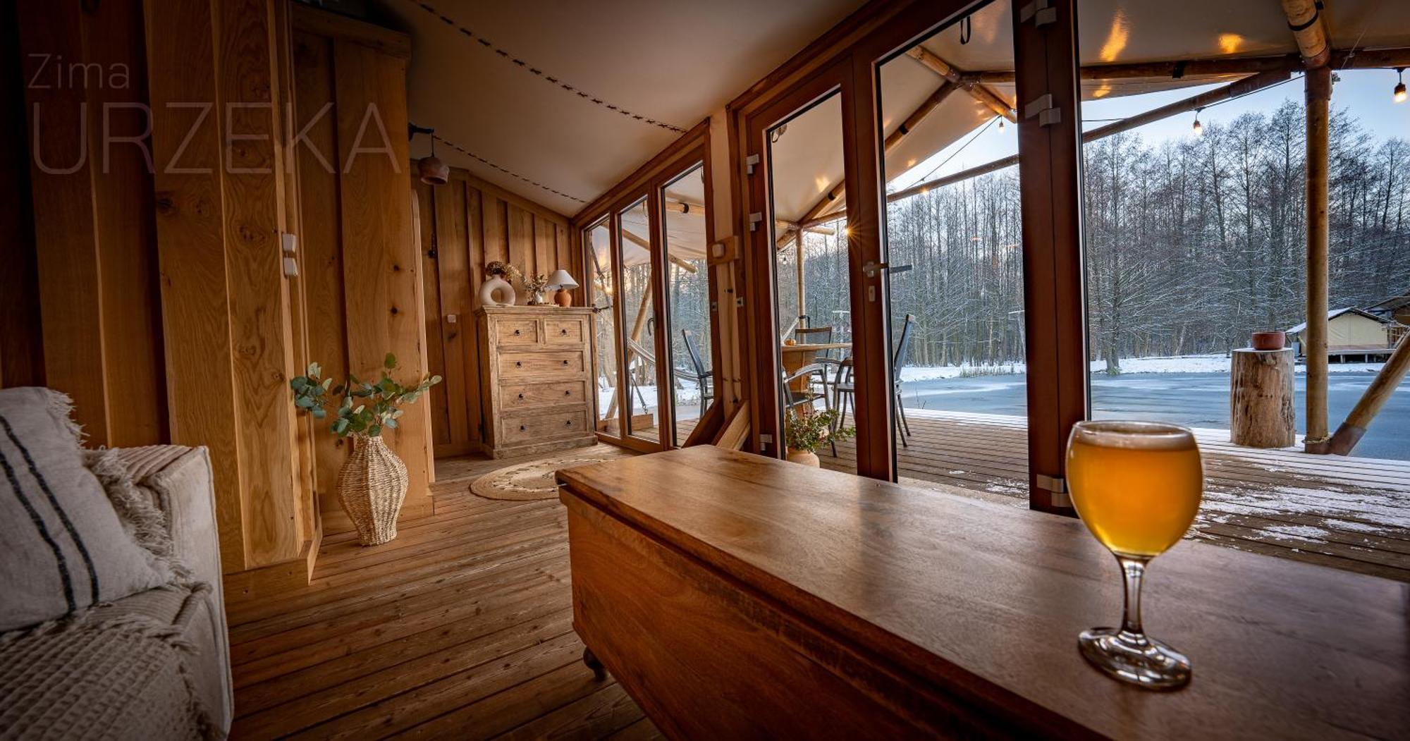 Hotel Urzeka Drzewce  Esterno foto